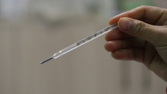 水银体温计将“退出历史舞台”，禁产背后有何缘故