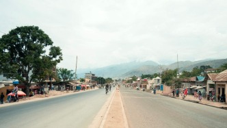 剛果（金）東部安全形勢惡化，我使館緊急提醒中國公民盡快撤離