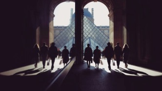 盧浮宮員工打算“輪流罷工”，可能導(dǎo)致月底閉館