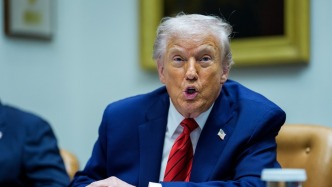 特朗普證實(shí)美國(guó)在委內(nèi)瑞拉附近扣押一艘油輪：還有其他事在發(fā)生