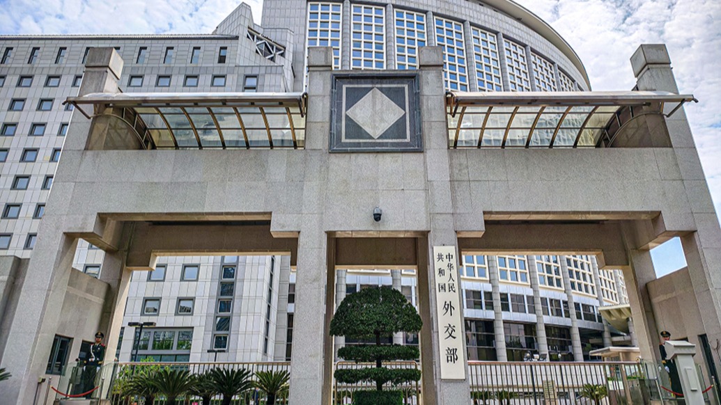 外交部回应中俄联合巡航：日方没必要大惊小怪、对号入座