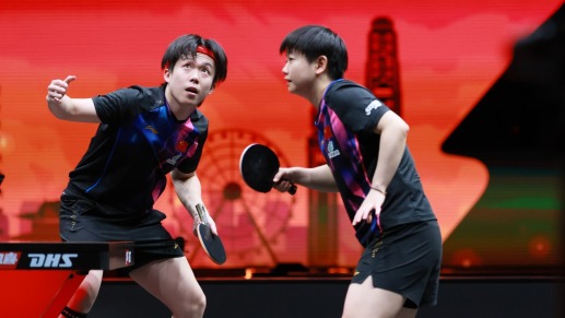 赛场屹线丨“莎头”出战！WTT香港总决赛孙颖莎一日双赛