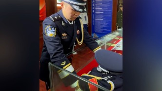 武漢交警蔣仲超遭醉駕沖卡司機頂行后不幸犧牲，生前警號被封存