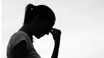 容易得癌癥的女人，多半都有這4種表現(xiàn)，希望你一個(gè)都不占