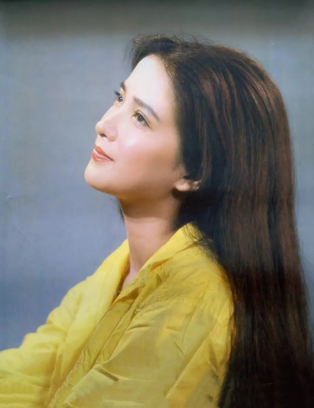 六小龄童、马德华等悼念何晴:北京初雪带走一代古典美人 1 1765708340063 5RW4Kz 1765708350907