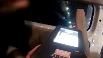 快到家時把代駕“攆走”，司機(jī)被查出酒駕大喊“太冤了”