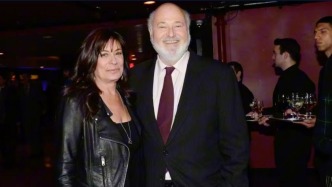 《怦然心动》导演罗伯·莱纳与妻子在洛杉矶家中遇刺身亡