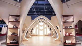 東西方兩大百年品牌深度合作，共創(chuàng)高端奢品新范式