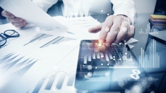 城市全域數(shù)字化轉(zhuǎn)型：從應(yīng)用堆砌到智能體生態(tài)重構(gòu)