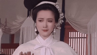 告别何晴：“人的审美是主观的，她却美得相当客观”