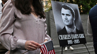 嵐目鏡觀｜從柯克遇刺到愛潑斯坦文件：刺穿MAGA聯(lián)盟的兩道命門