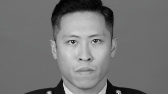 香港將為殉職消防員何偉豪舉行最高榮譽(yù)喪禮