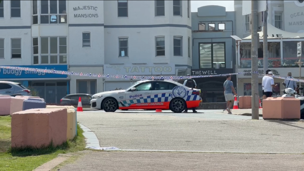 在現場丨悉尼海灘槍擊事件致16人死亡，事發(fā)現場已圍起警戒線