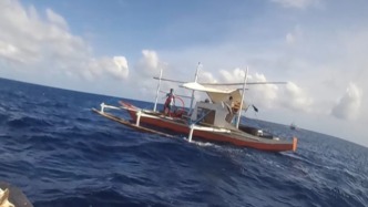 菲方拿長(zhǎng)刀挑釁畫面公開，專家：菲已用“武裝漁民”手段碰瓷