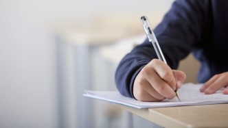 進(jìn)一步加強(qiáng)中小學(xué)日常考試管理有哪些重點(diǎn)任務(wù)？教育部詳解