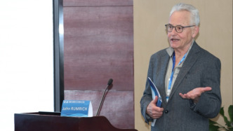 約翰·拉姆里奇：彌爾頓失明后著述的口述及聽覺“前文本”