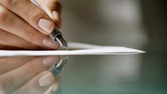 人民日報(bào)來論：年終總結(jié)別“為寫而寫”