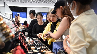 澎湃早晚報(bào)｜早餐湃·海南封關(guān)，旅游購物有啥利好