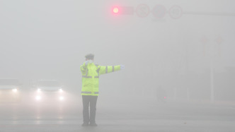 河北發(fā)布大霧橙警：局地能見度不足50米，部分高速臨時封閉站口