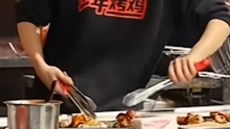 16岁少年在深圳“卖烤鸡日营业额过万”：年轻人要敢闯敢干