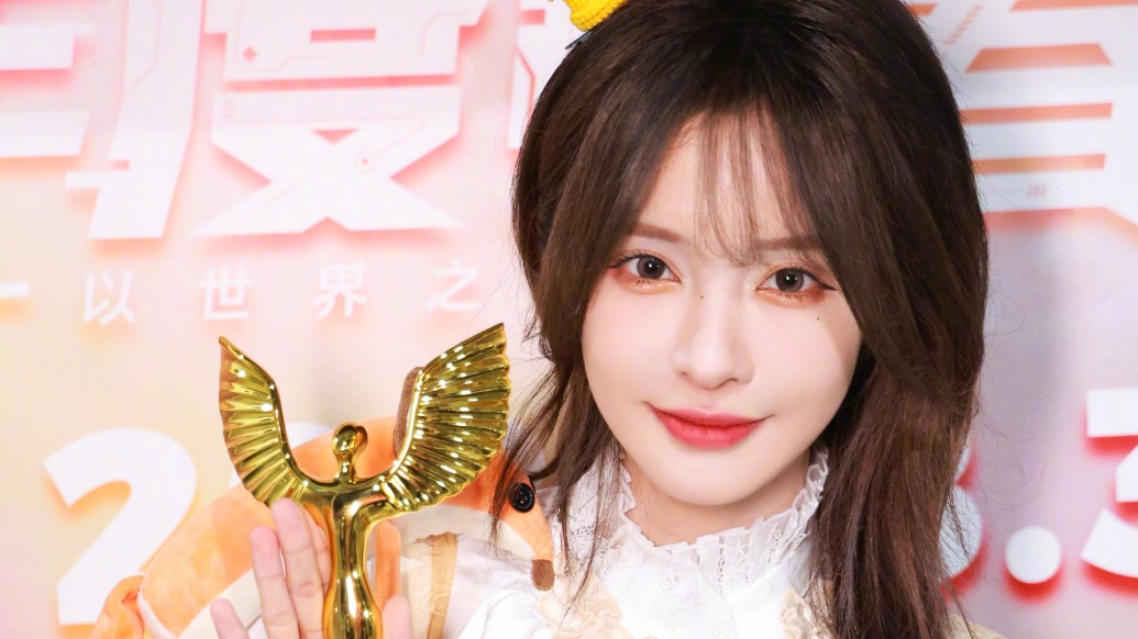 SNH48楊冰怡：用我的經(jīng)歷鼓舞更多女孩