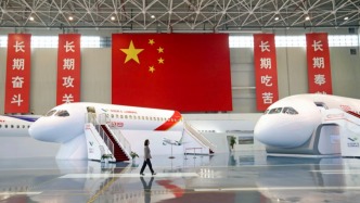 必須以苦練內(nèi)功來應(yīng)對(duì)外部挑戰(zhàn)——學(xué)習(xí)領(lǐng)會(huì)“五個(gè)必須”做好明年經(jīng)濟(jì)工作