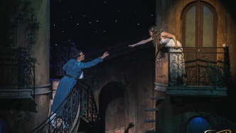 “初代罗朱CP”告别，四度来沪的它凭什么燃爆观众热情？