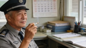 “柬漂”20年，賭輸8個工廠，我坐進了老家保安室