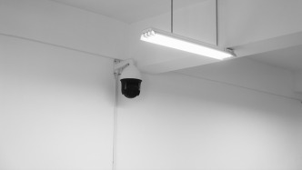 教室能否裝監(jiān)控？工人日報：平衡好安全與隱私是關鍵