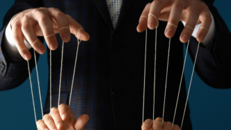 货拉拉六闯IPO：百亿美金GTV与被困在系统里的货运司机