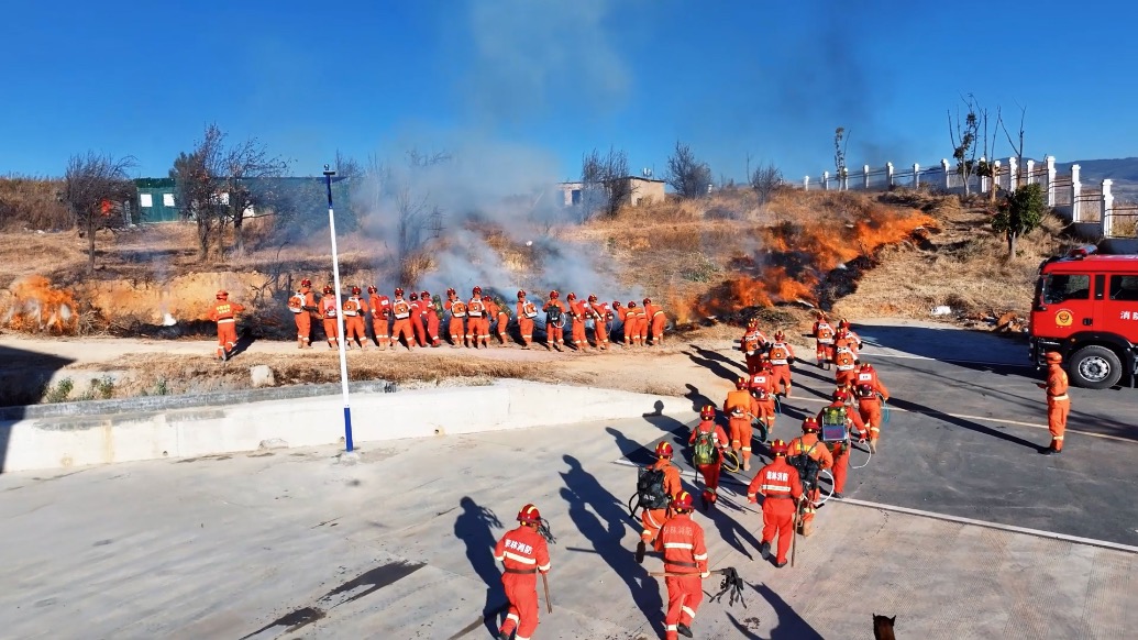 云南大理选取12名森林消防指战员深入基层开展防灭火培训