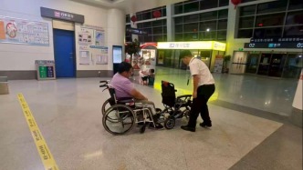 残障者坐飞机，障碍不只是机舱门前的高度差