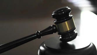 组织未成年学生有偿陪侍及卖淫，6人恶势力犯罪团伙被判刑