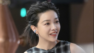 郭采潔《背后》自述，在音樂(lè)與愛(ài)的重塑主動(dòng)權(quán)