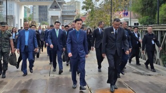 柬泰双方继续在边境举行会议，磋商停火事宜