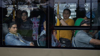 年终特稿｜兵临城下：委内瑞拉的“石油诅咒”与青年韧性