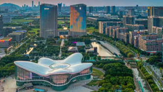 各级干部以群众身份“换位跑一次”：无锡、苏州为何这么做？