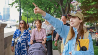 1-11月上海接待入境旅游者超828萬(wàn)人次，同比增長(zhǎng)近四成