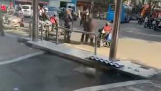 福建福安市警方通报“城管队员撞倒老人”：老人已离世，撞人者被刑拘