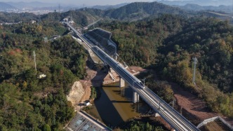 杭衢高铁开通运营，长三角城际快速交通网再添新动脉