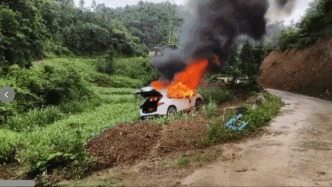 6年購14輛車連發(fā)8起交通事故，曲靖6人騙保被警方抓獲