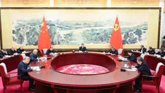 中共中央政治局召開民主生活會(huì)，習(xí)近平主持會(huì)議并發(fā)表重要講話