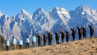 装备+保险+护肤！给雪山巡护员的硬核守护“太戳了”！