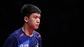 黄石华新3比2逆转闯入乒超决赛，林诗栋：肩有伤但相信队友