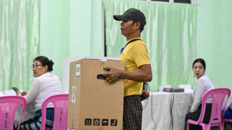 缅甸举行大选第一阶段投票