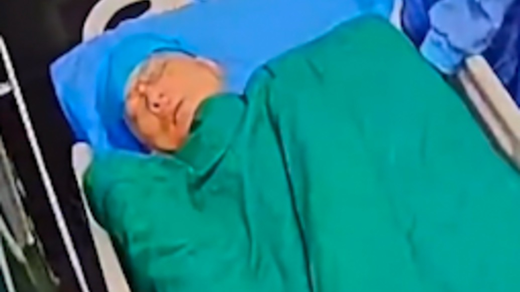 “患者不能等”，医生突发胸痛咬牙坚持手术，交接后检查竟是急性心梗