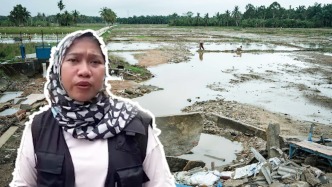 年終對話｜印尼災(zāi)民的日與夜：在滔天洪水退去的淤泥中，等待