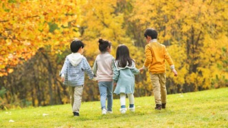 夜讀｜把時(shí)間還給孩子