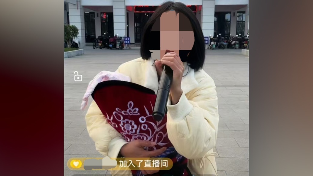 怀抱仿真娃娃“卖惨”骗取打赏，湖南一女主播被约谈