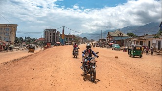 各打算盘的和平进程：多方介入的刚果（金）冲突只有“纸面共识”